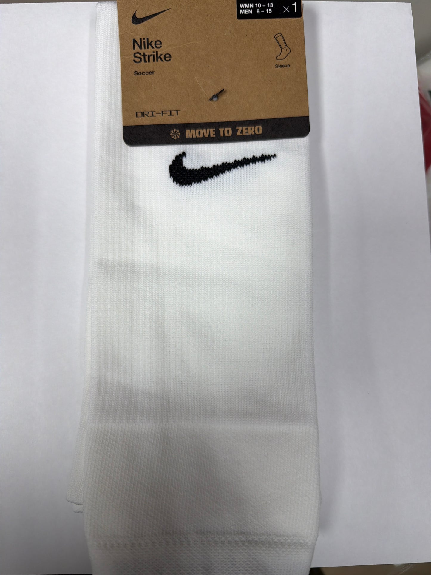 Nike STRIKE Cut
