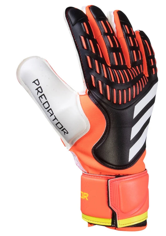 AD-  Predator Match Goalkeeper Glove